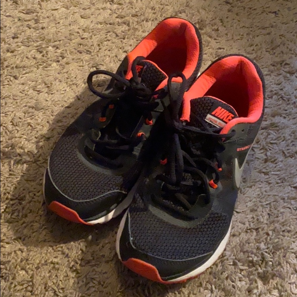 Nike zoom shoes